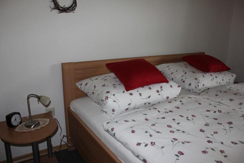 Neukirchen am Teisenberg Ferienwohnung Sattler מראה חיצוני תמונה